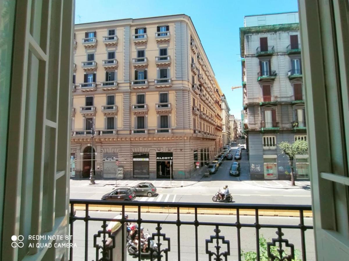 La Casa Di Halley Napels Buitenkant foto