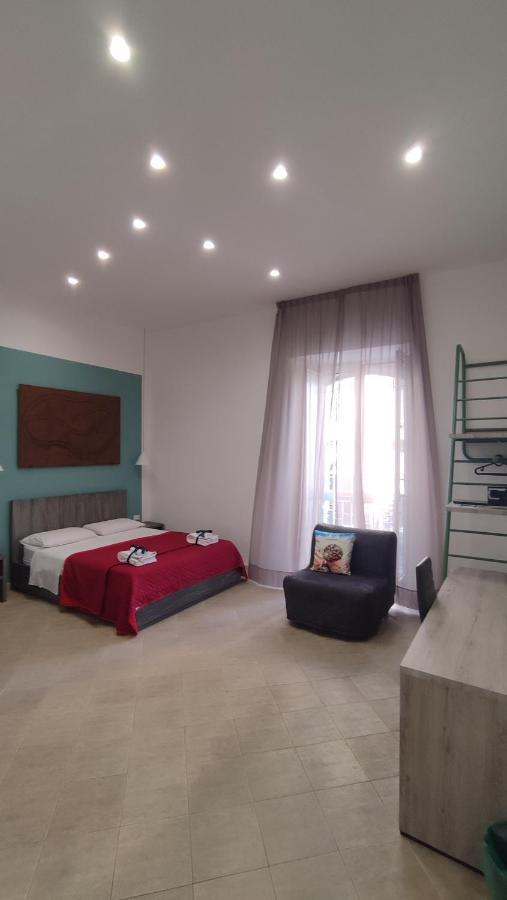 La Casa Di Halley Napels Buitenkant foto
