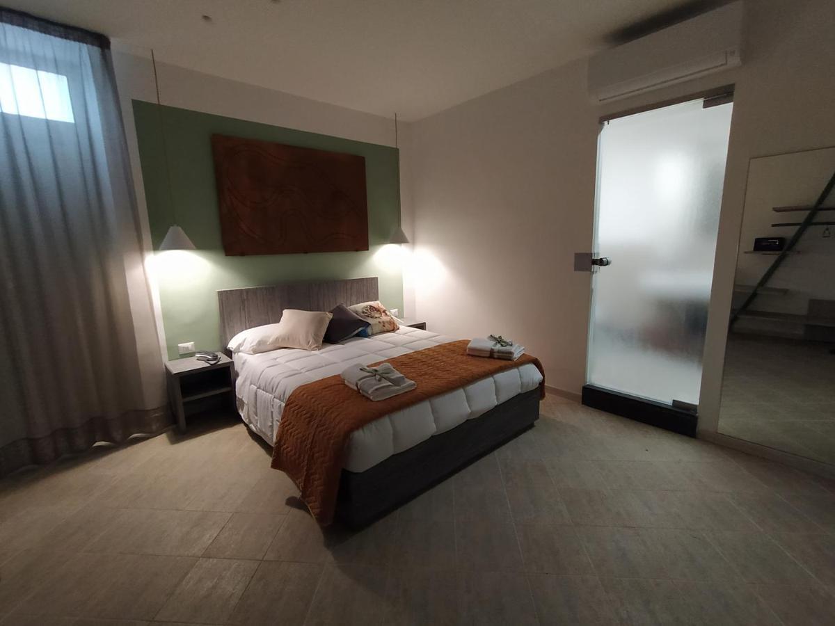 La Casa Di Halley Napels Buitenkant foto